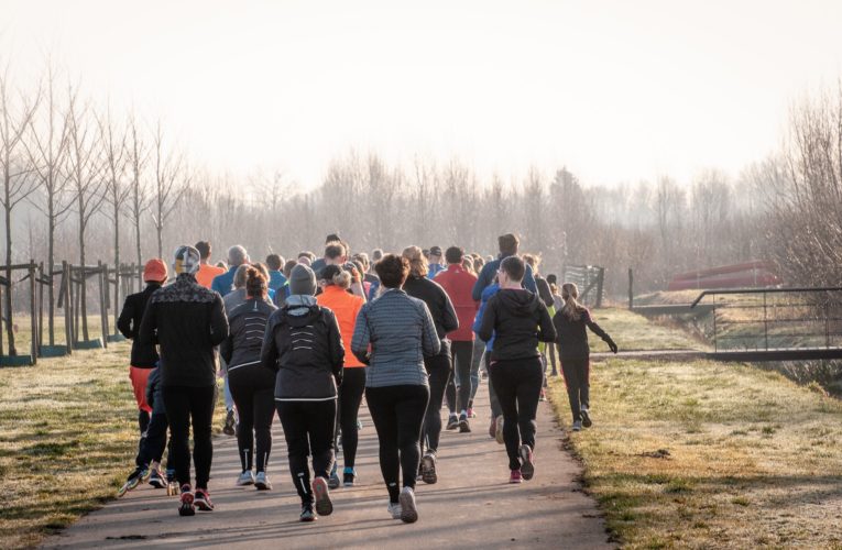 Exercise and Mental Health in The Cedars: Distract Yourself